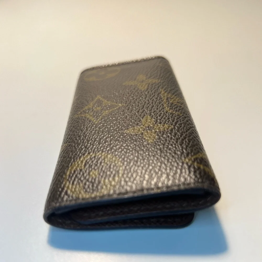 Louis Vuitton LV Coated Canvas Monogram Logo 3 Key Holder Wallet Cardholder